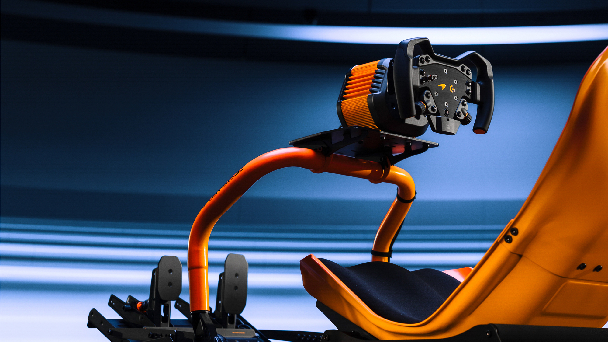 ロジクール G x McLaren：シムレーシングパートナーシップ