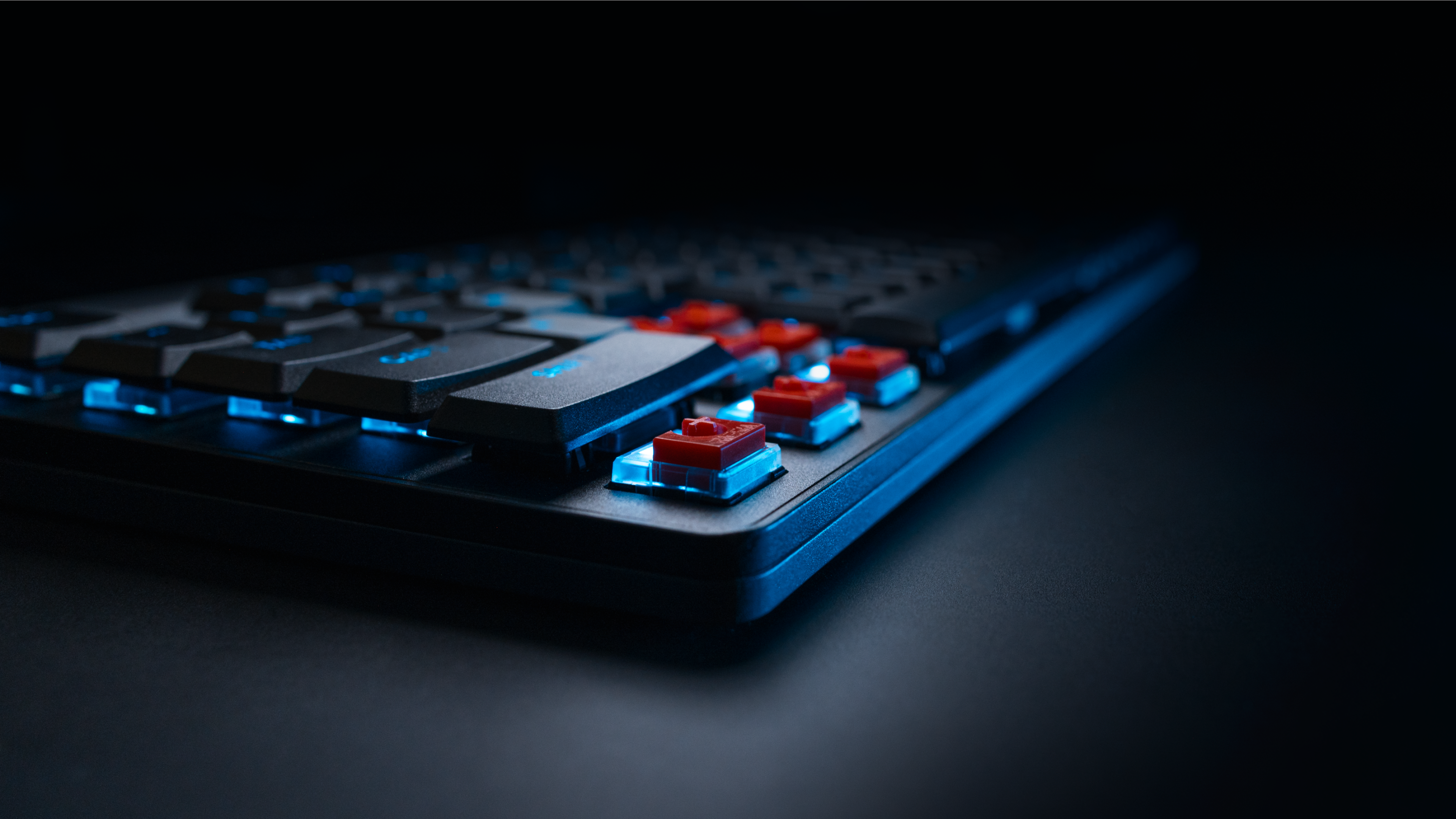 Logicool G515 TKL ロープロファイルキーボード (タクタイル) ゲーミングキーボード G515 LIGHTSPEED TKL(タクタイル