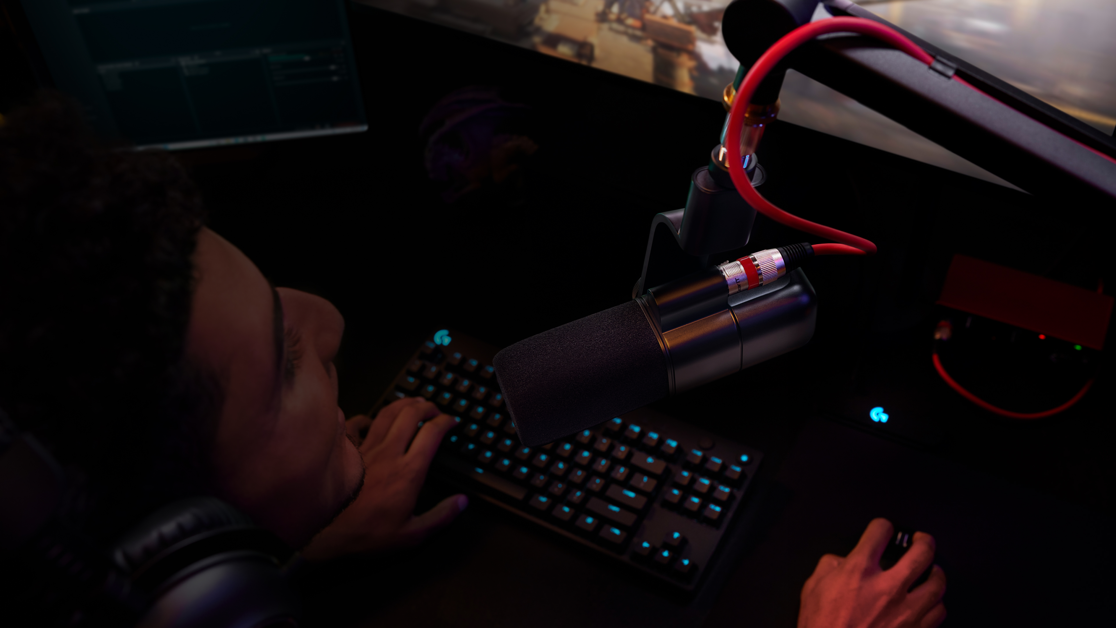 Compassプレミアム ブロードキャスト ブームアーム |ロジクールG